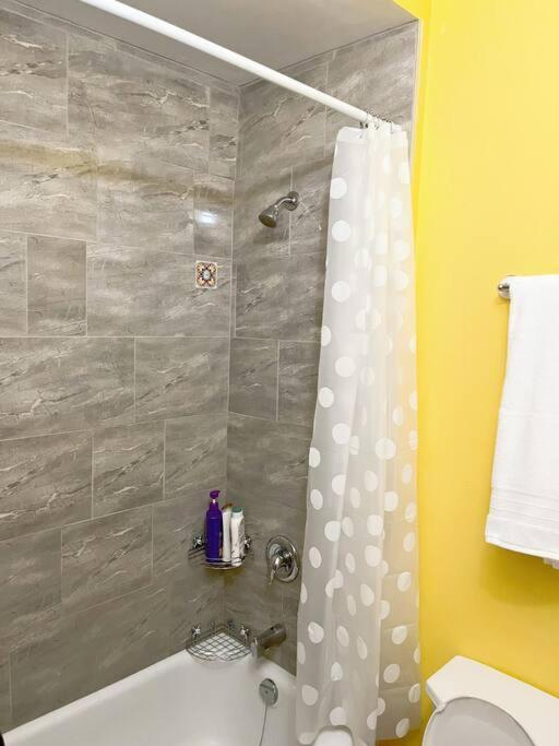Cozy Suite Niagara Falls Exterior foto